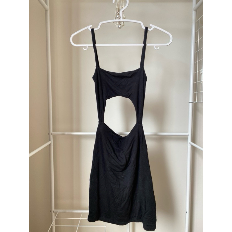 เดรสสายเดี่ยว Atipa -มือสองใส่ครั้งเดียว- เซ็กซี่ผู้ดีเบาๆ 🥃🥂