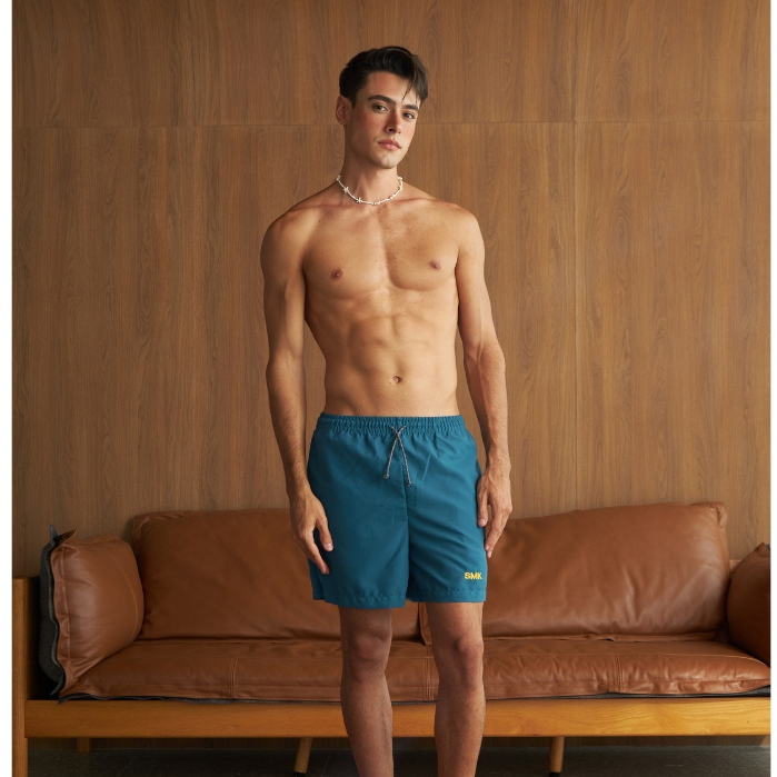 กางเกงขาสั้น everyday shorts ที่สามารถใส่ได้ทุกวัน, ว่ายน้ำ และ ออกกำลังกาย พร้อมลายปัก