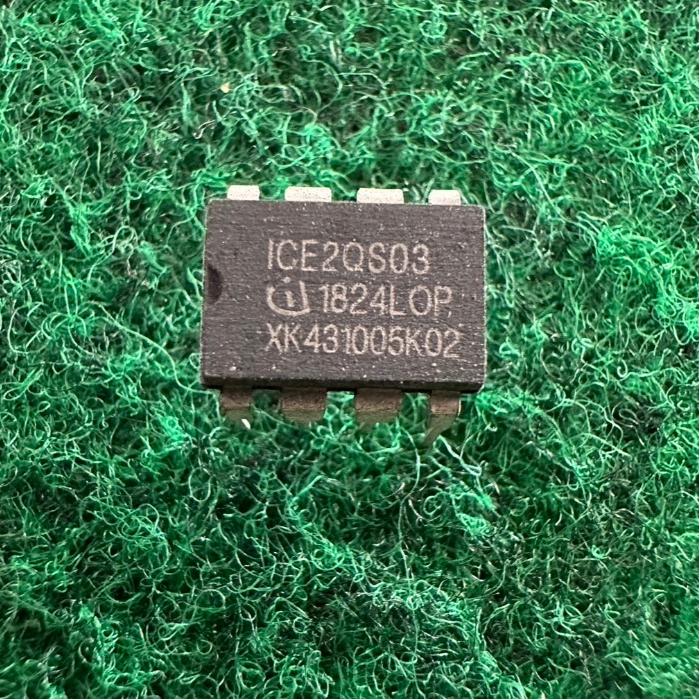 IC ICE2QS03 2QS03 , ICE2QS01 2QS01 , FD9020D , 5AR4780BZS , FD ICE DIP-8 จำนวน 1 ตัว