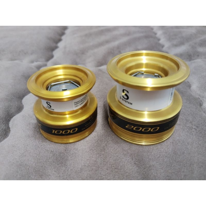 สปูน Shimano FX 1000-2000