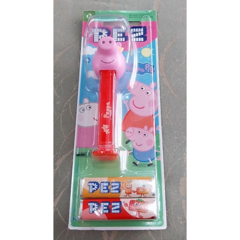 ลูกอมกลิ่นผลไม้ PEZ .