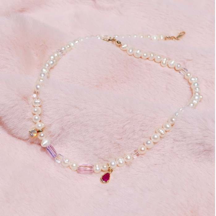 Valleydarley – สร้อยคอ Pretzel Snow Pearls necklace