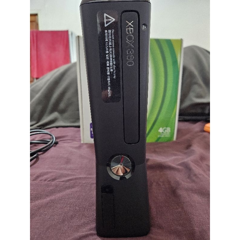 Xbox360 slim แปลงแล้ว ฮาร์ดดิสก์ 500gb มี 2จอย xbox 360