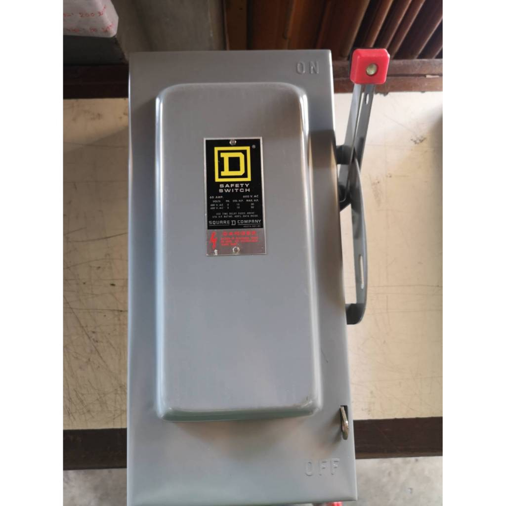 ขายถูก SCHNEIDER เซฟตี้สวิตช์ 3 เฟส Safety Switch indoor 3P 60A 600V รุ่น H362 **ของแท้100%**