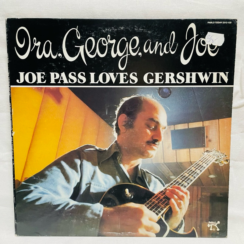 แผ่นเสียง JOE PASS แนวJazz USA มือสอง VG+++