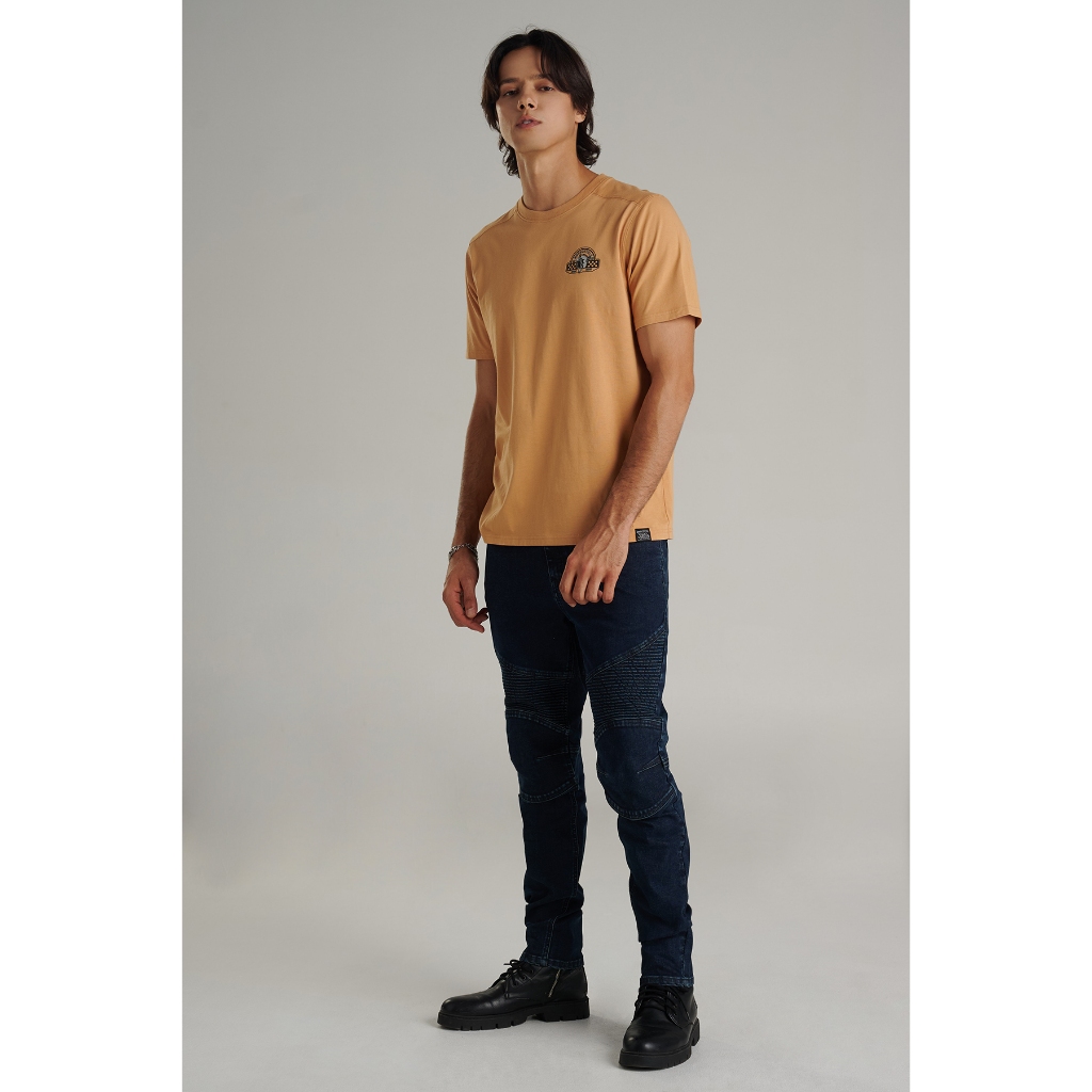 Mc jeans เสื้อยืดแขนสั้นผู้ชาย คอกลม สีน้ำตาลอ่อน MTTZ808