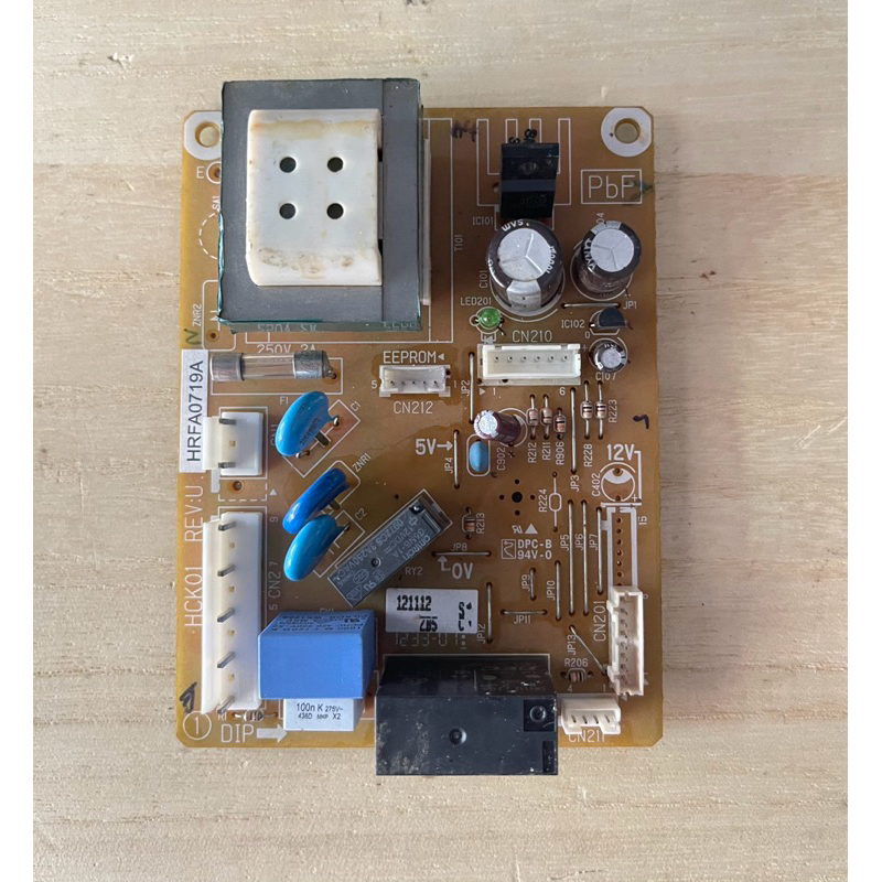 แผงบอร์ดตู้เย็น HITACHI(ฮิตาชิ)รุ่น*R-T270W/R-T300W R-T230 W-2 R-T190 W(อะไหล่แท้ถอดมือสอง)