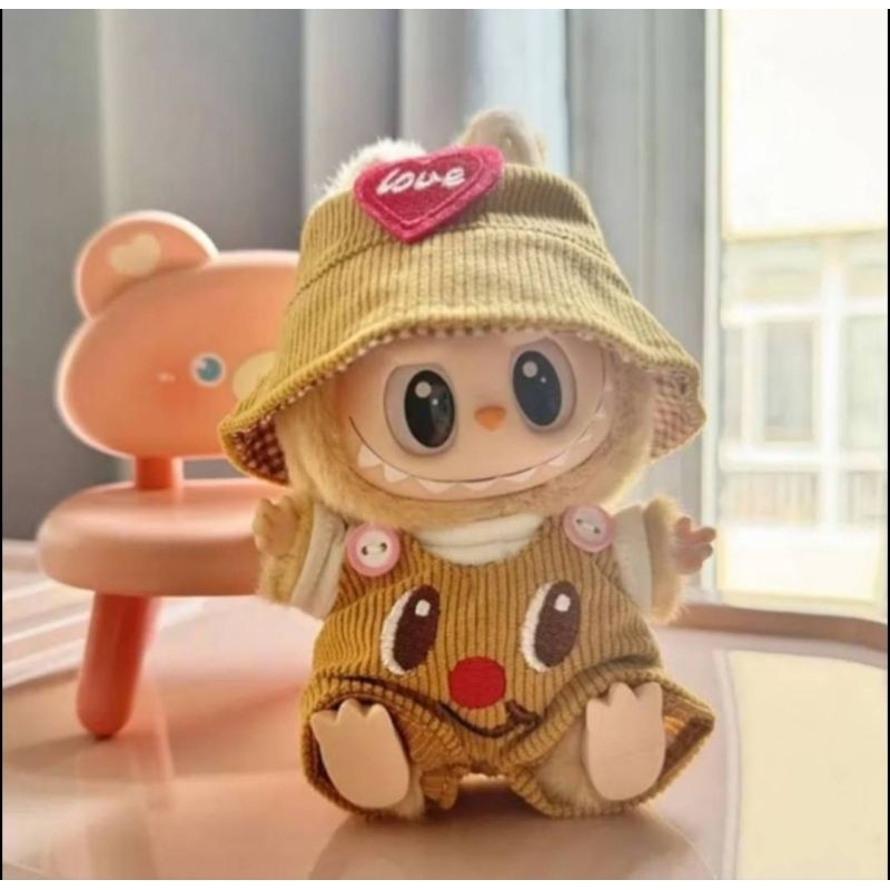 ชุดเอี๊ยมน้องlabubuv1v2และน้องpao aoใส่ได้มี3ชิ้นเสื้อ+เอี๊ยม+หมวกพร้อมส่งจากไทยค่า🇹🇭