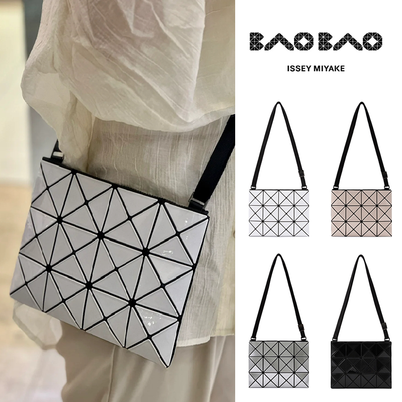 รับประกันของแท้ 100%BaoBao 3x4 Lucent issey miyake กระเป๋าสะพาย