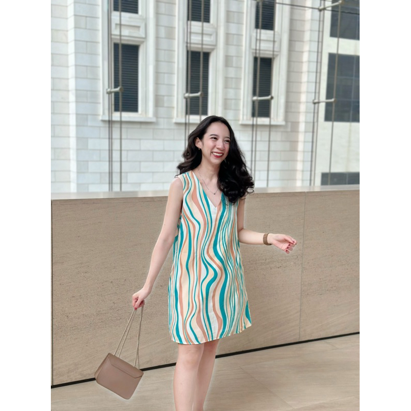 𝙈𝙚𝙡𝙤𝙙𝙮 - CAYLA.APPARELS เดรสทำงาน เดรสแขนกุด