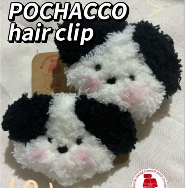 POCHACCO hair clip/ /crochet/handmade
