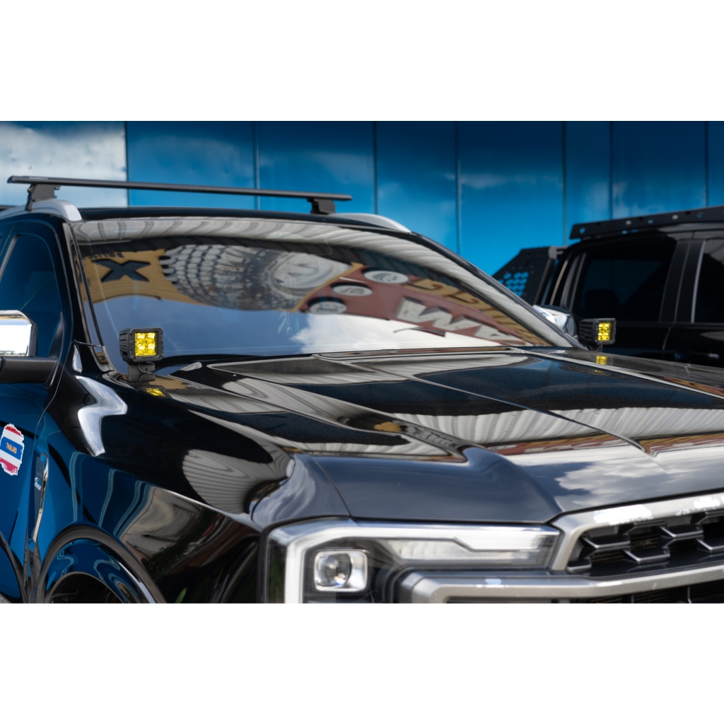 ขาจับไฟฝากระโปรง ตรงรุ่น ติดตั้งง่าย (เฉพาะขาจับไฟ) CUBELIGHT BRACKET - OPTION4WD