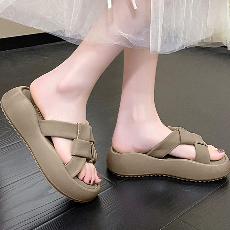 Walkon พิกัดของดีราคาถูก รองเท้าแตะแฟชั่นแบบสวมสำหรับผู้หญิง รุ่นนี้งานแนะนำเลย ดีเทลคือสวยทันสมัยมาก มีให้เลือก 3 สี วั