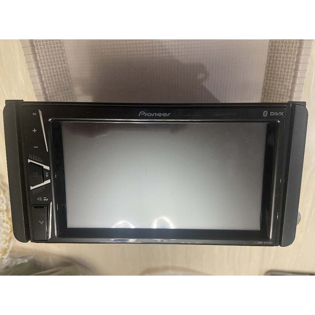 จอติดรถยนต์  Pioneer DMG-G225BT สภาพดี