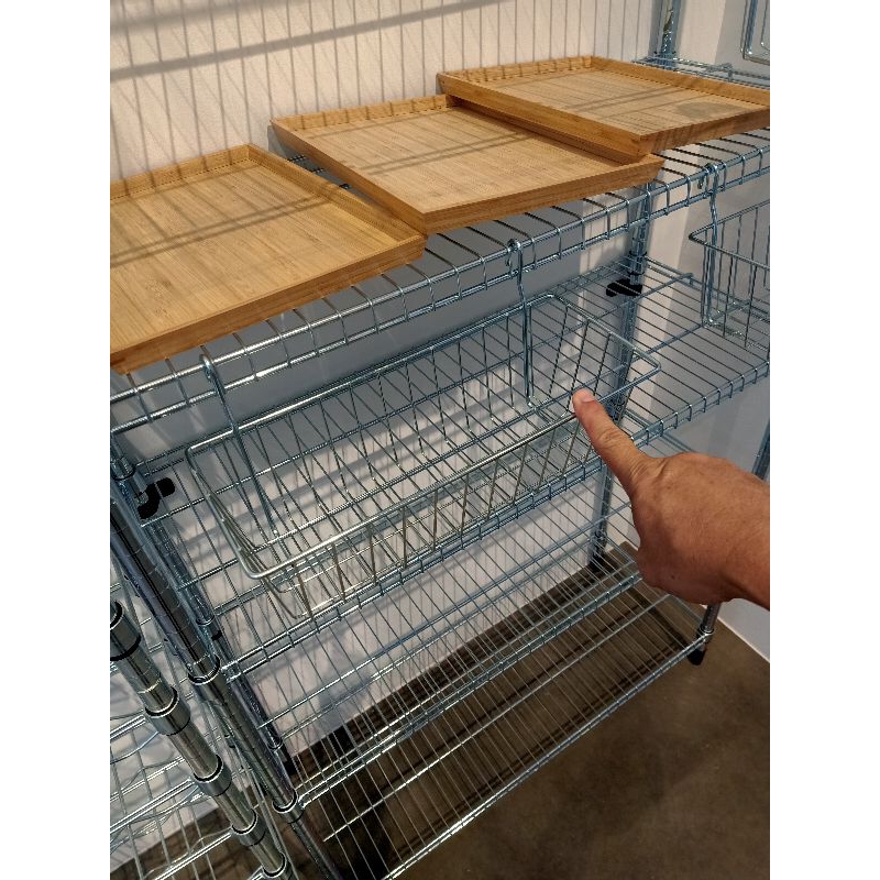 IKEAshopping IKEA OMAR อูมาร์ ตะกร้าแขวนบนชั้น ตะกร้า แขวน Ikea ตะกร้าใส่ของ ตระกร้า