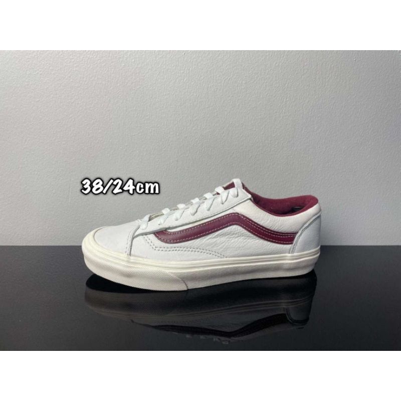 รองเท้ามือสอง Vans Style 36 Marchmallow