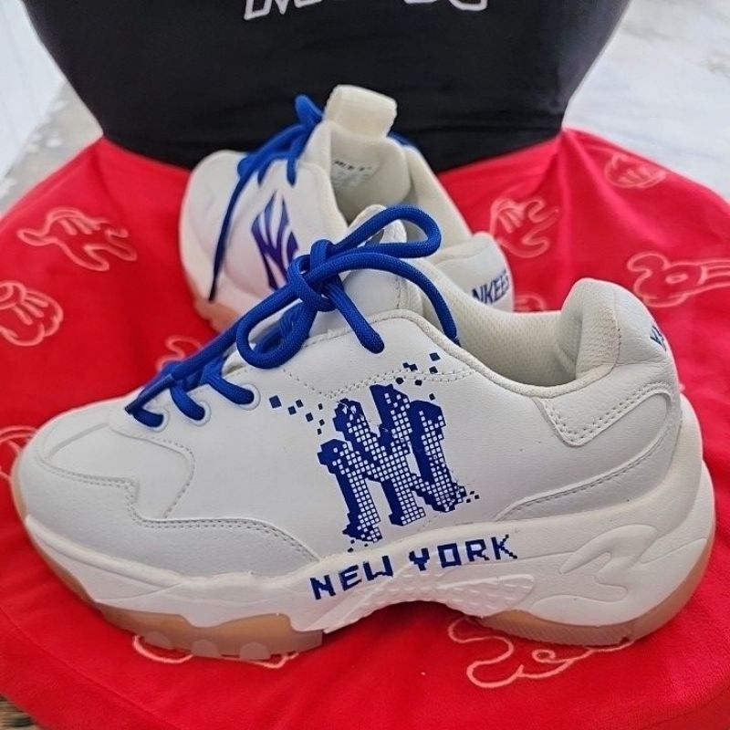 NLB รองเท้ามือสอง ไซส์ 36.5