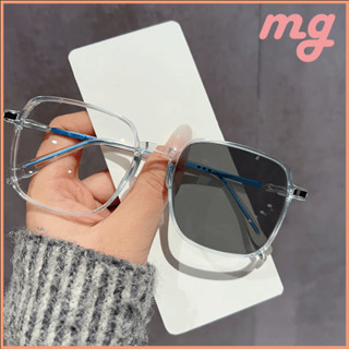 [จัดส่งในกทม]แว่นตาสายตายาวเลนส์ออโตเมติกออกแดดเปลี่ยนสี UV4…
