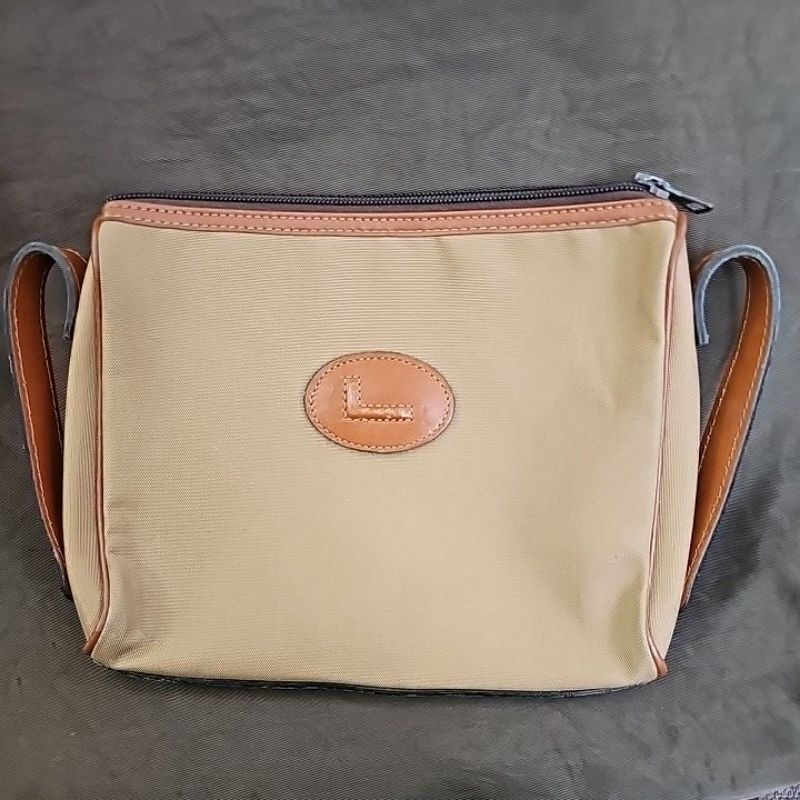 กระเป๋าคลัทช์ Lancel แท้