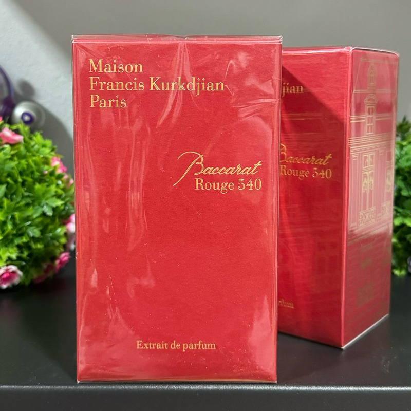 น้ำหอม Maison Francis Kurkdjian Baccarat Rouge 540 Extrait de Parfum ขนาด70 ml. ปีผลิต 24 สินค้านำเข้า แท้ล้าน%