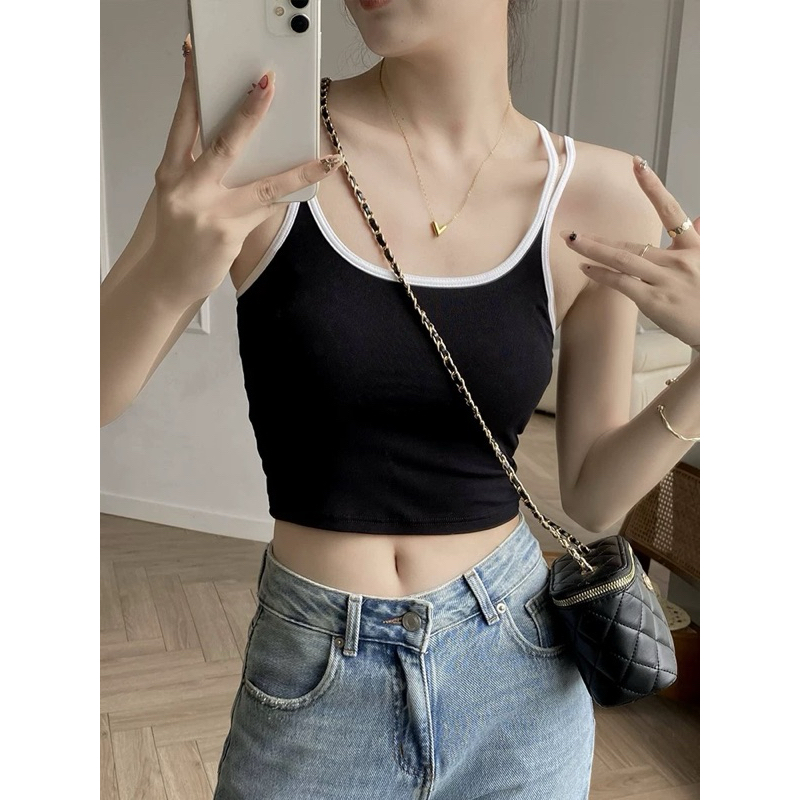 [พร้อมส่ง] เสื้อสายเดี่ยวดำสายสีขาวไขว้ *ตำหนิ*