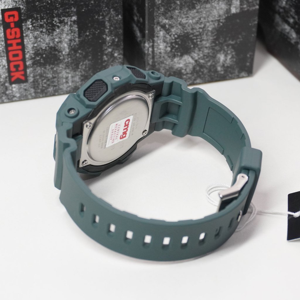 Casio G-Shock นาฬิกาข้อมือผู้ชาย สายเรซิน รุ่น GA-010( GA-010-1A, GA-010-2A,GA-010-5A)