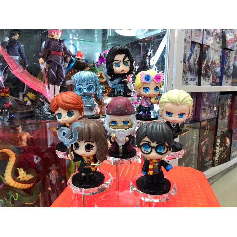 โมเดล แฮรี่พ็อตเตอร์ ครบเซ็ท 8ตัว สูง 8-10เซ็น Model Harry Potter tall 8-10CM