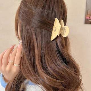 Luxury Medium Clip ขนาด 6.5cm กิ๊บหนีบผมสุดหรู สไตส์เกาหลี รุ่นใหม่ล่าสุด ผิววาว . กิ๊บติดผม กิ๊บผม กิ๊บเกาหลี แฟชั่น