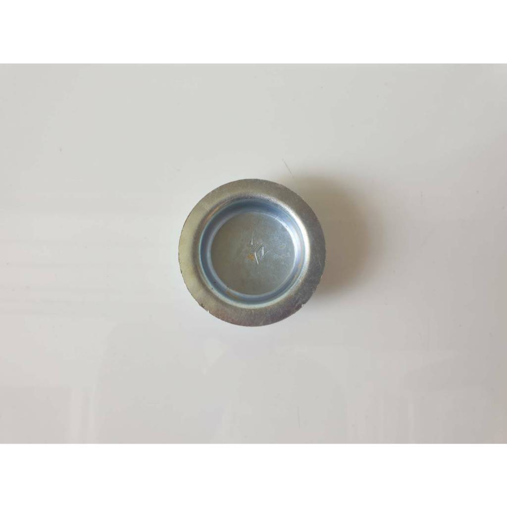 ฝาปิดดุมล้อจาระบี TOYOTA COMMUTER,KDH อันละ80-