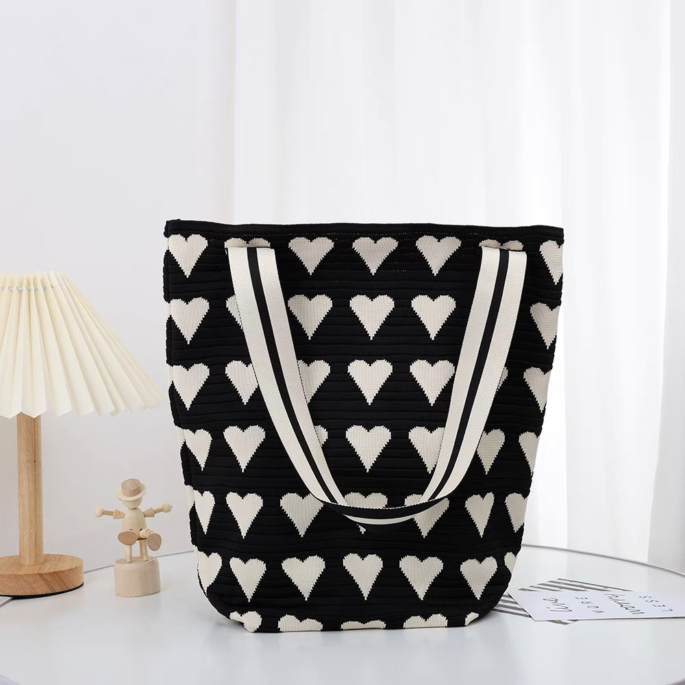 hongrong [MX3131] กระเป๋าสะพายไหล่ทรงโท้ท กระเป๋าผ้าไหมพรมสุดฮิต พร้อมส่งจากไทย