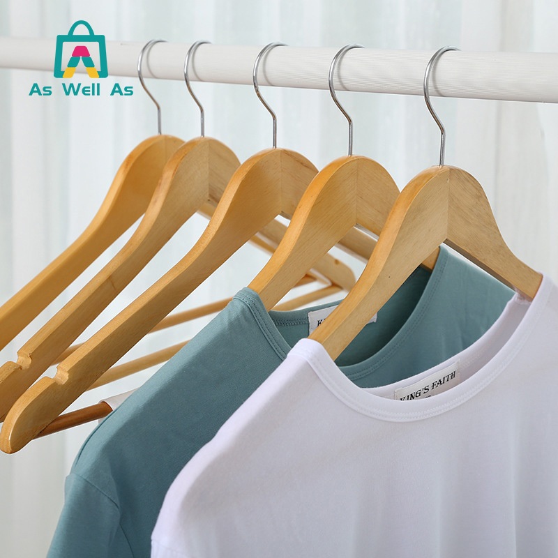 As Well As ไม้แขวนเสื้อ ที่แขวนเสื้อ วัสดุ เนื้อไม้ สีเบจ มีร่องกันผ้าหล่นจากไม้แขวนและมีก้านแขวนกางเกง ขนาด 28*42 cm.