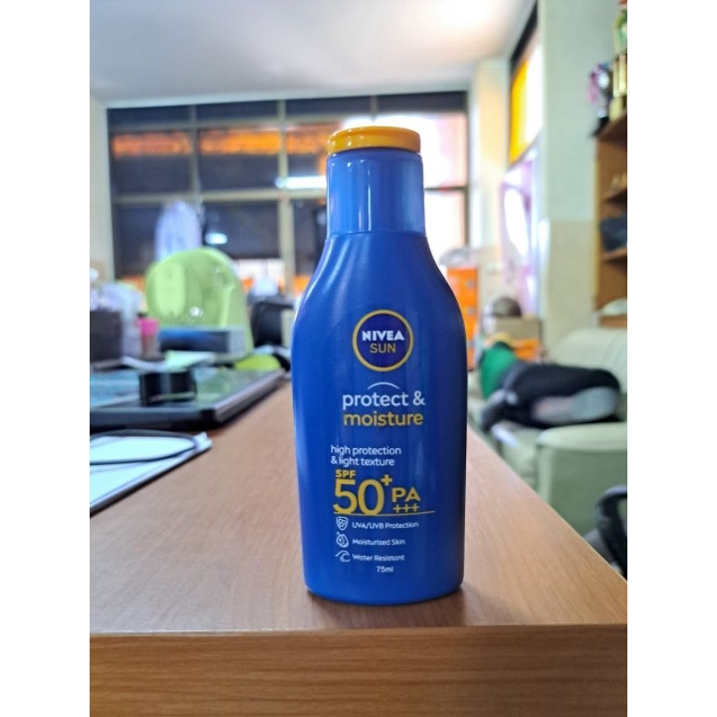 nivea protect & moisture spf50+ PA+++