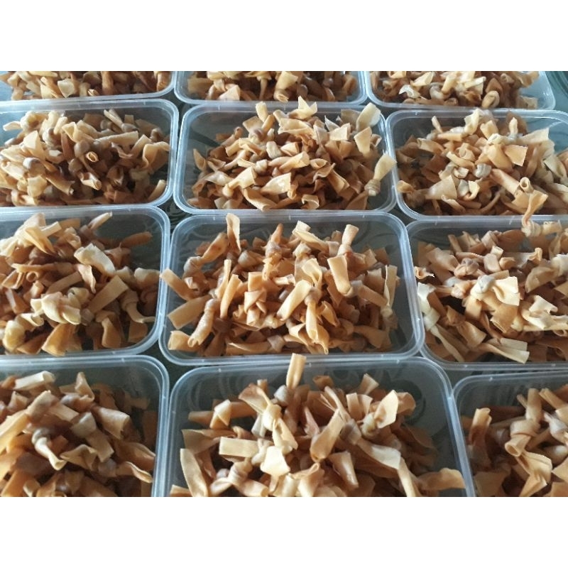 ขนมผูกรัก ขนาด 100 กรัม 3 กล่อง