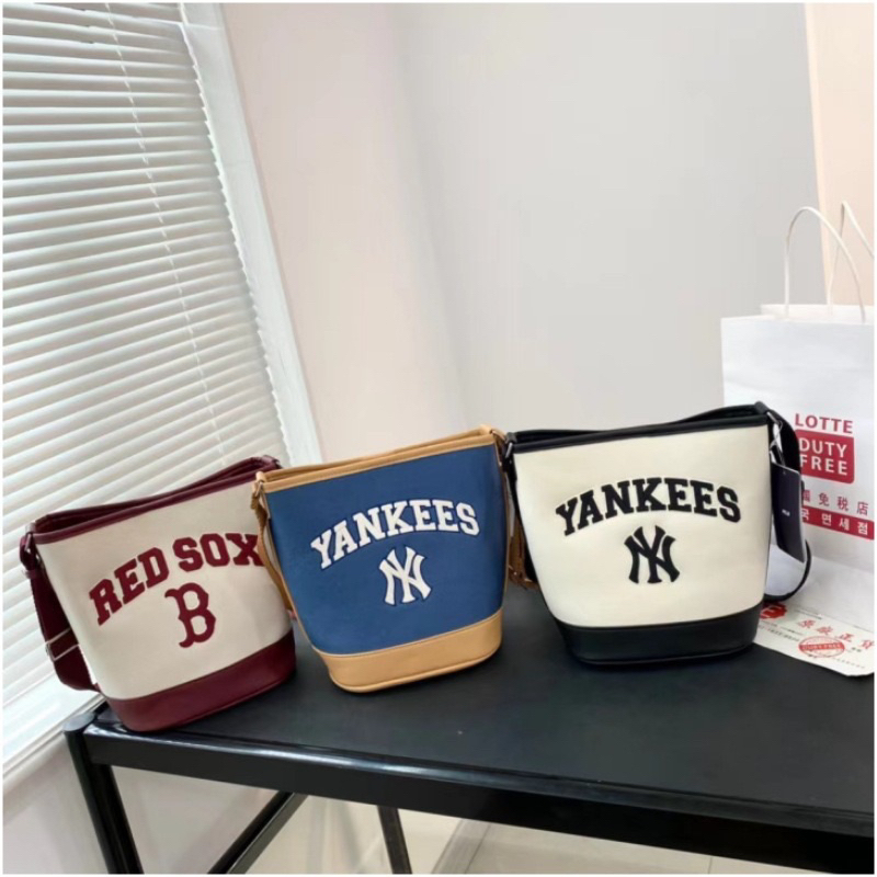 กระเป๋าทรงถัง คลอใหม่ mlb red/yankees แคนวาส