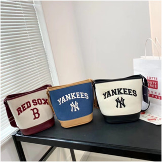 กระเป๋าทรงถัง คลอใหม่ mlb red/yankees ♥️ แคนวาส