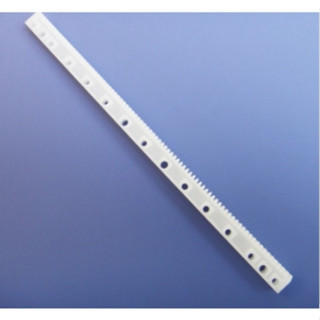 GEAR RACK PLASTIC 7X4X125MM