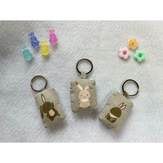 พวงกุญแจน้องกระต่ายผ้า ที่ห้อยกระเป๋า Keychain