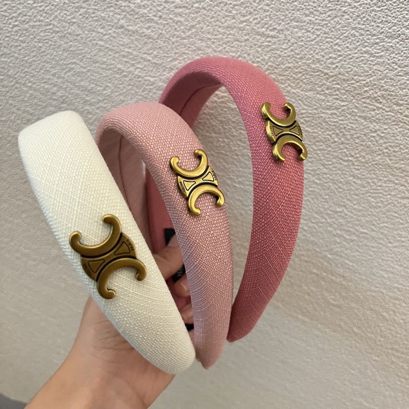 พร้อมส่ง ที่คาดผมฟองน้ำนุ่มนิ่ม ประดับจี้ซีลีน สไตล์เกาหลี