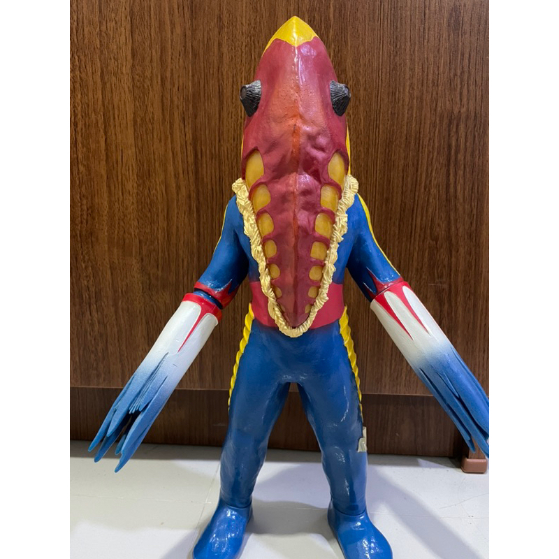 Big Soft Alien Metron Ultraman toys bandai 30cm tall