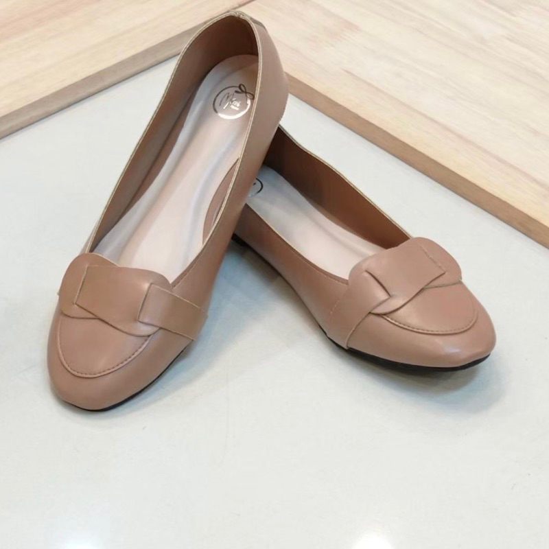 A8 รองเท้าคัชชูผู้หญิง รองเท้าใส่ทำงาน หนังนิ่มน้ำหนักเบาใส่สบายเท้า💕 - รูปที่ 2