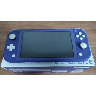 (ครบกล่อง) Nintendo Switch Lite สีน้ำเงิน มือสอง สภาพ 95% (ครบกล่อง) ประกัน Synnex ถึง 15/6/65