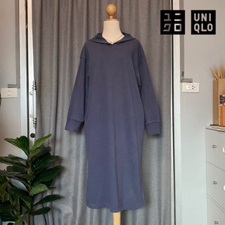 🇯🇵Uniqlo เดรสฮู้ดยาว มือสอง แบรนด์ญี่ปุ่นแท้💯% Size L (อก 44”) โทนสีเทาฟ้าหม่นๆ 🩶🩵 มีกระเป๋าข้าง ชายผ่าข้าง L20