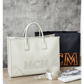 แท้💯%พร้อมส่ง MCM Munchen Tote in Leather (ใบใหญ่)