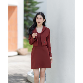 Slim mini blazer from Techinee_brand เสื้อเบลเซ่อร์ตัวสั้น