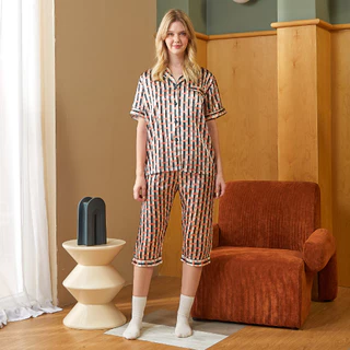 ชุดนอนผู้หญิง Vana ลาย Classic Scandi ผ้าซาติน ลายน่ารัก | Collection Vacation Paradise | ชุดนอน เสื้อ กางเกง ชุดกระโปรง