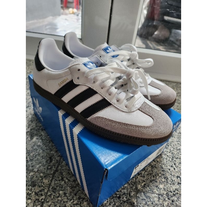Adidas Samba OG สีขาว ไซส์ 6 uk ของใหม่ พร้อมกล่อง ของแท้100%