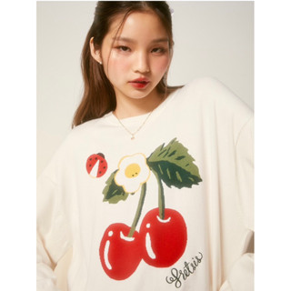 🍒🍀New+พร้อมส่ง🍀🍒แบรน Sretsis X Pomelo Cherry oversized long sleeve: Cream เสื้อSweater รุ่นดัง สวย เป็นมินิเดรส🍒🍀