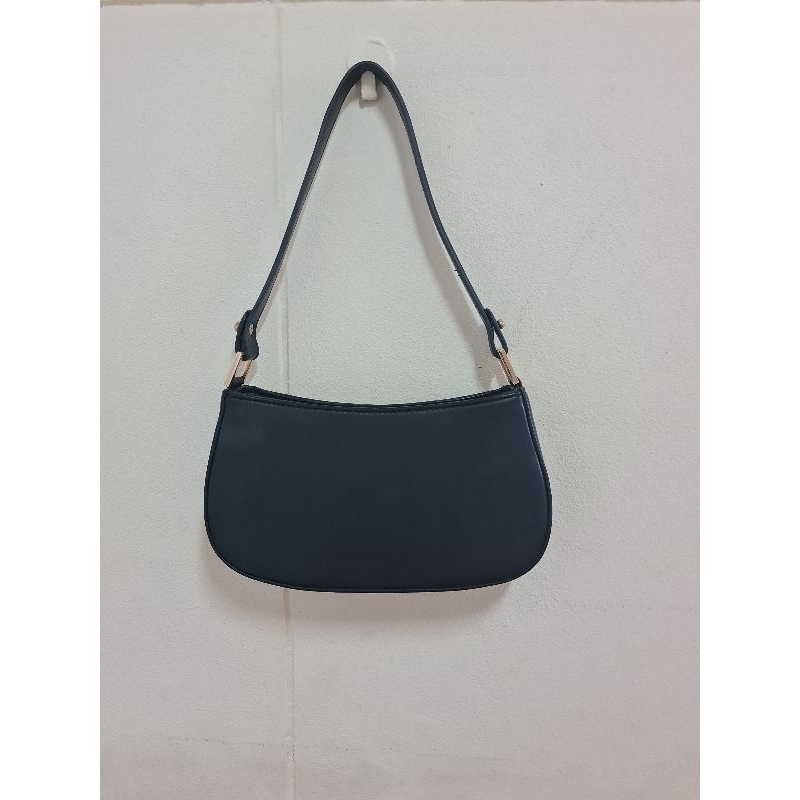 กระเป๋าแบรนด์ July mansion สภาพ 95%