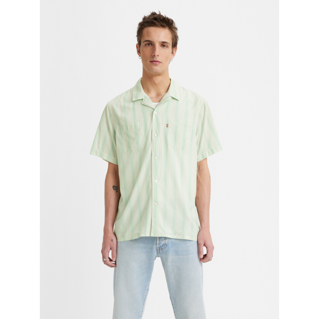 เสื้อเชิ้ตผู้ชาย Levi’s® Men’s Short-Sleeve Classic Camp Shirt