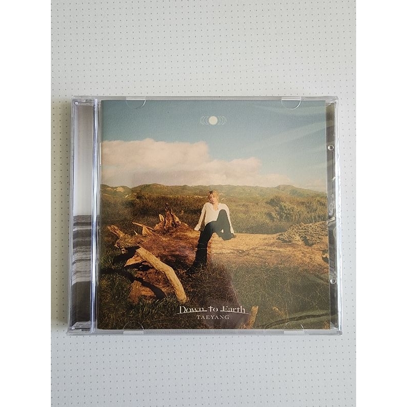 CD Taeyang - Down To Earth